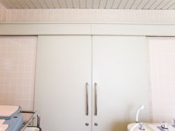 バリアフリー浴室の扉