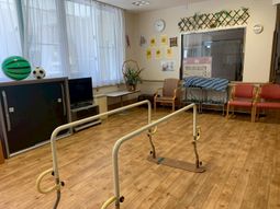 訓練器具のある部屋