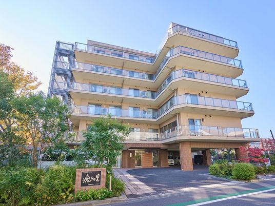 外観のある建物正面  