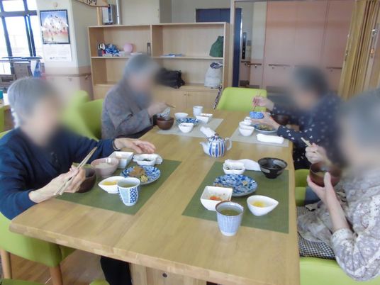 楽しい食事の場