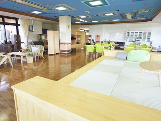 柔らかな光のリビング