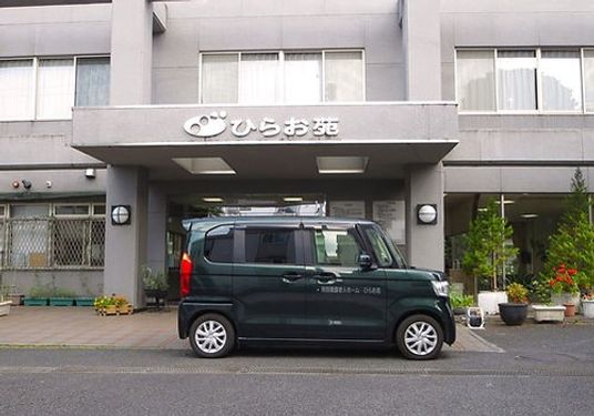 エントランス周辺の外観