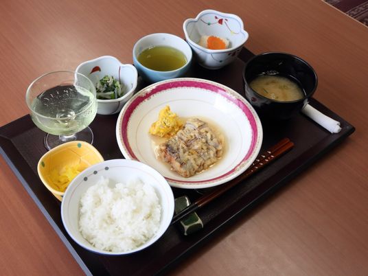 栄養バランスの取れた食事