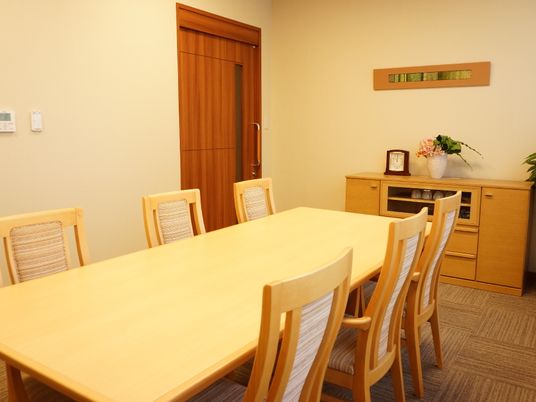 会議室風の居室