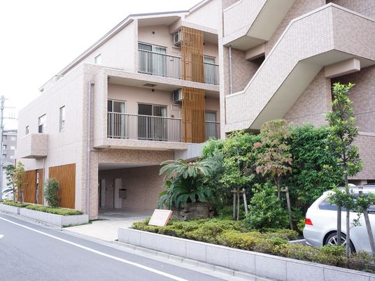 清潔感のある施設外観