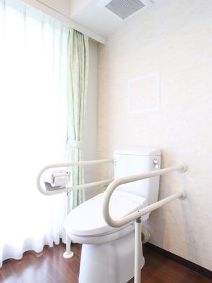 バリアフリーなトイレ設備