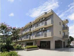清潔感ある外観の建物