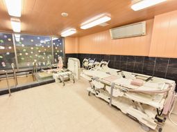 設備整った浴室風景