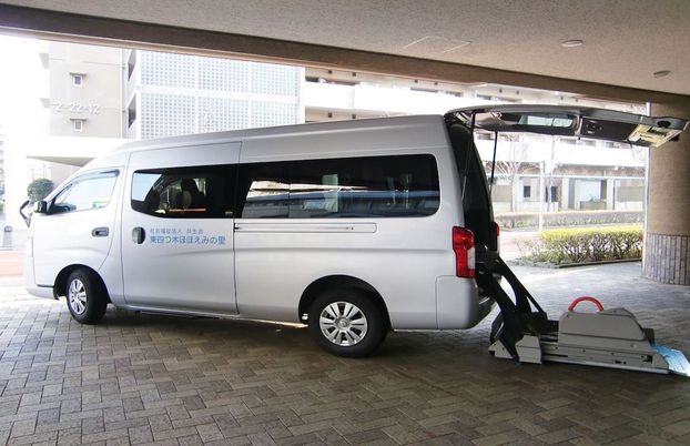 送迎用の車両