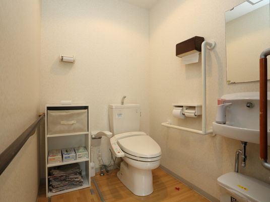 バリアフリーのトイレ設備