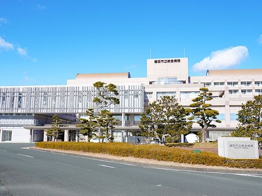 病院の外観  