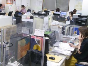 スタッフの執務スペース