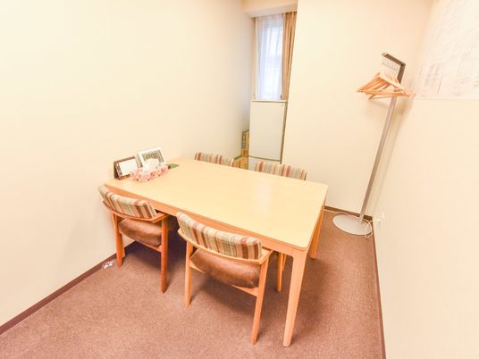 暖かみのある会議室