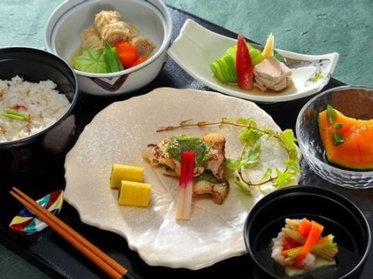 彩り豊かな和食例
