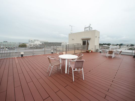 広々とした開放的なテラス