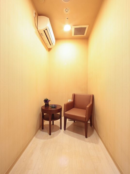 温もりのある休憩スペース