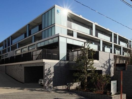 清潔感のある建物の外観