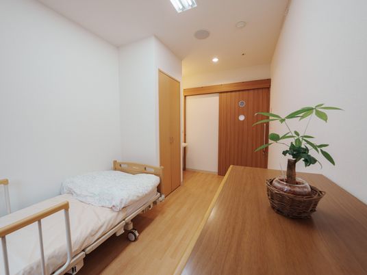 明るい居室床