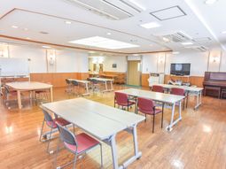 広々とした明るいリビング