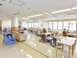 ゆったり過ごせる広々空間