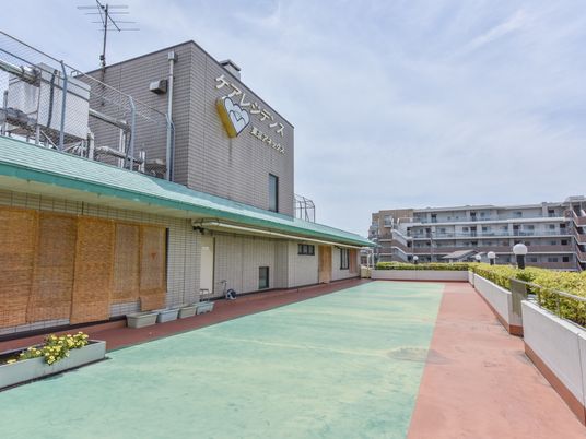 広々とした屋上テラス