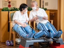 機能訓練でリハビリ中の利用者