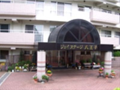 エントランスの外観
