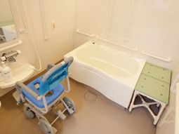 バリアフリー浴室設備