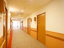 清潔感のある廊下の様子