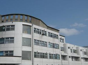 介護老人保健施設 三成会キュアセンターの外観