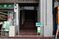 書店隣の階段