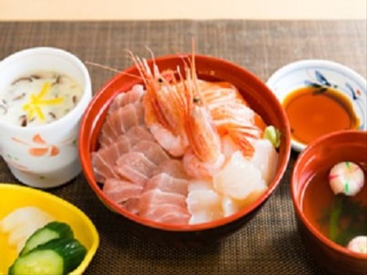 栄養満点の和食提供