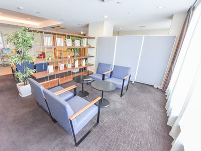 共有スペースの快適な角部屋