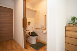 清潔感あるトイレ空間