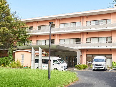 公益財団法人結核予防会 介護老人保健施設 保生の森の外観