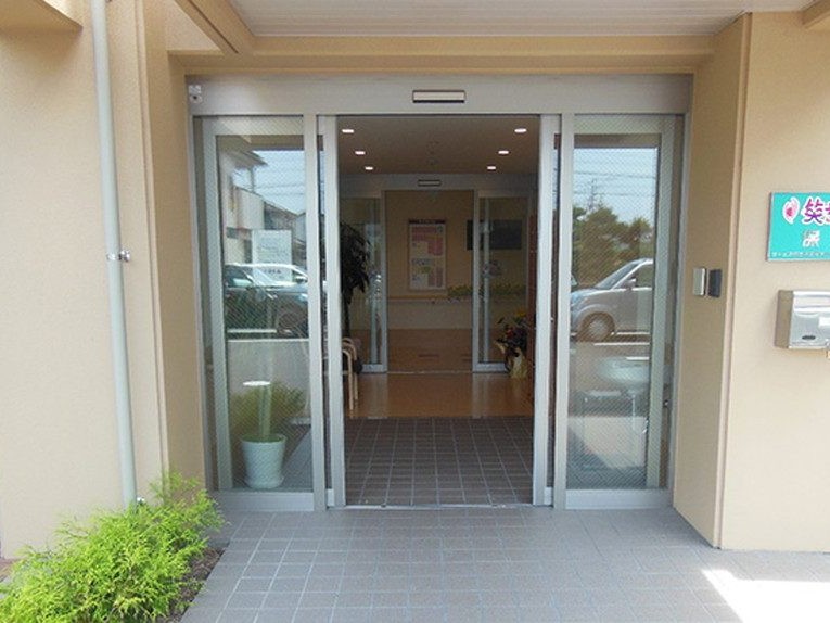 デイサービスセンター 笑歩会保免の外観