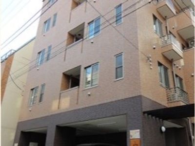 多階層建物の外観