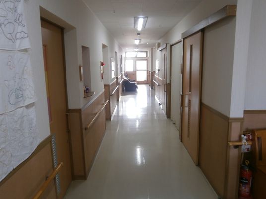 清潔な廊下の様子