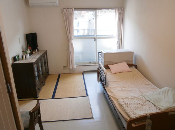 清潔な和洋室の居室