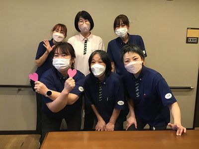 スタッフの笑顔の瞬間