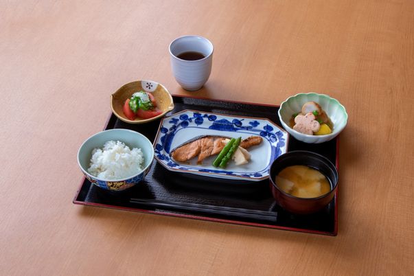 和食の食事セット