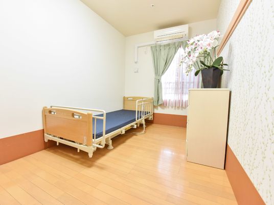 居室のシンプルな装い