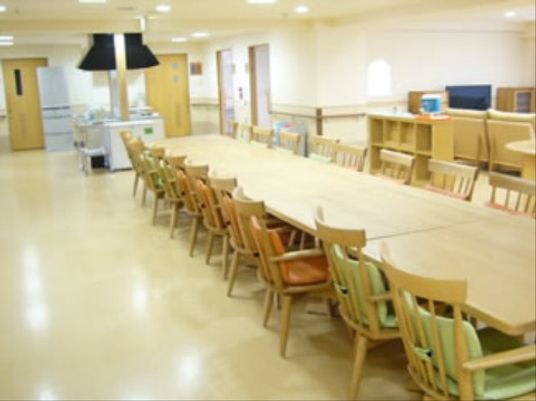 スタッフ用ダイニング見渡せる場所
