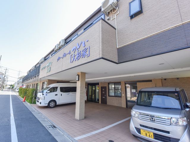 広々としたエントランス
