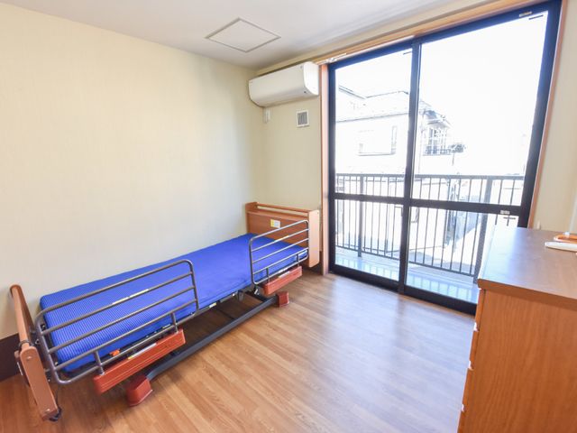 居室のシングルベッド