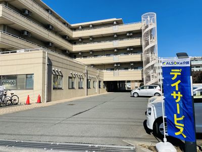 エントランス外観