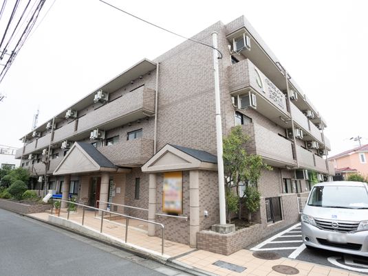 外観の建物施設
