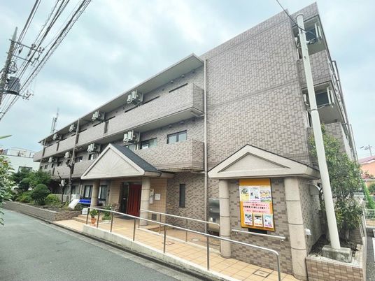 施設の外観  