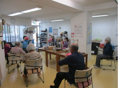 明るい機能訓練室