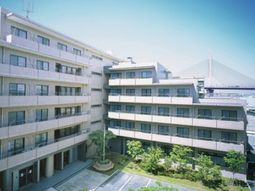 多階層の建物外観